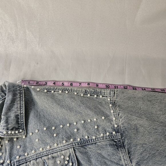 TALULAH Pearl Denim Jacket Sz MEDIUM relaxed fit - Picture 5 of 6